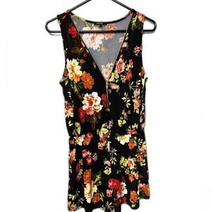 Ambiance Women's Floral Romper. Size Large